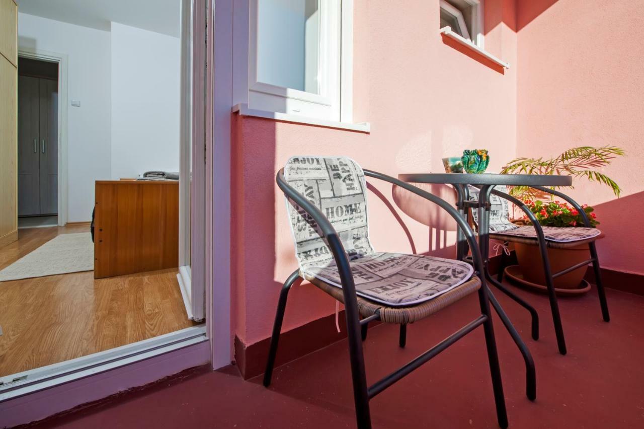 Apartman Oly Apartment Rovinj Exterior photo